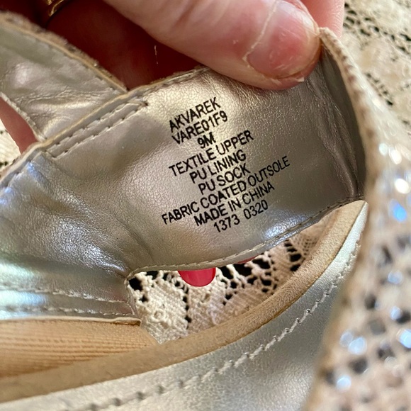 🔥Anne Klein Flex Snake Skin Wedge Sandal🔥 - Picture 12 of 15